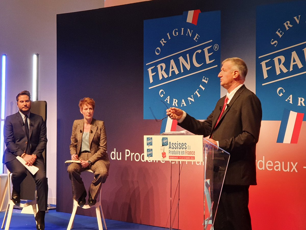 ici_gironde's tweet photo. Grand oral pour les candidats à la présidentielle aux Assises du produire en France de @Certif_OFG à #Bordeaux. 7 candidats ont envoyé un représentant défendre leur programme. 3 ont fait le déplacement eux-mêmes : Yannick Jadot, Jean Lassalle et Nicolas Dupont-Aignan. #APEF2022 https://t.co/V55UhlLnx9