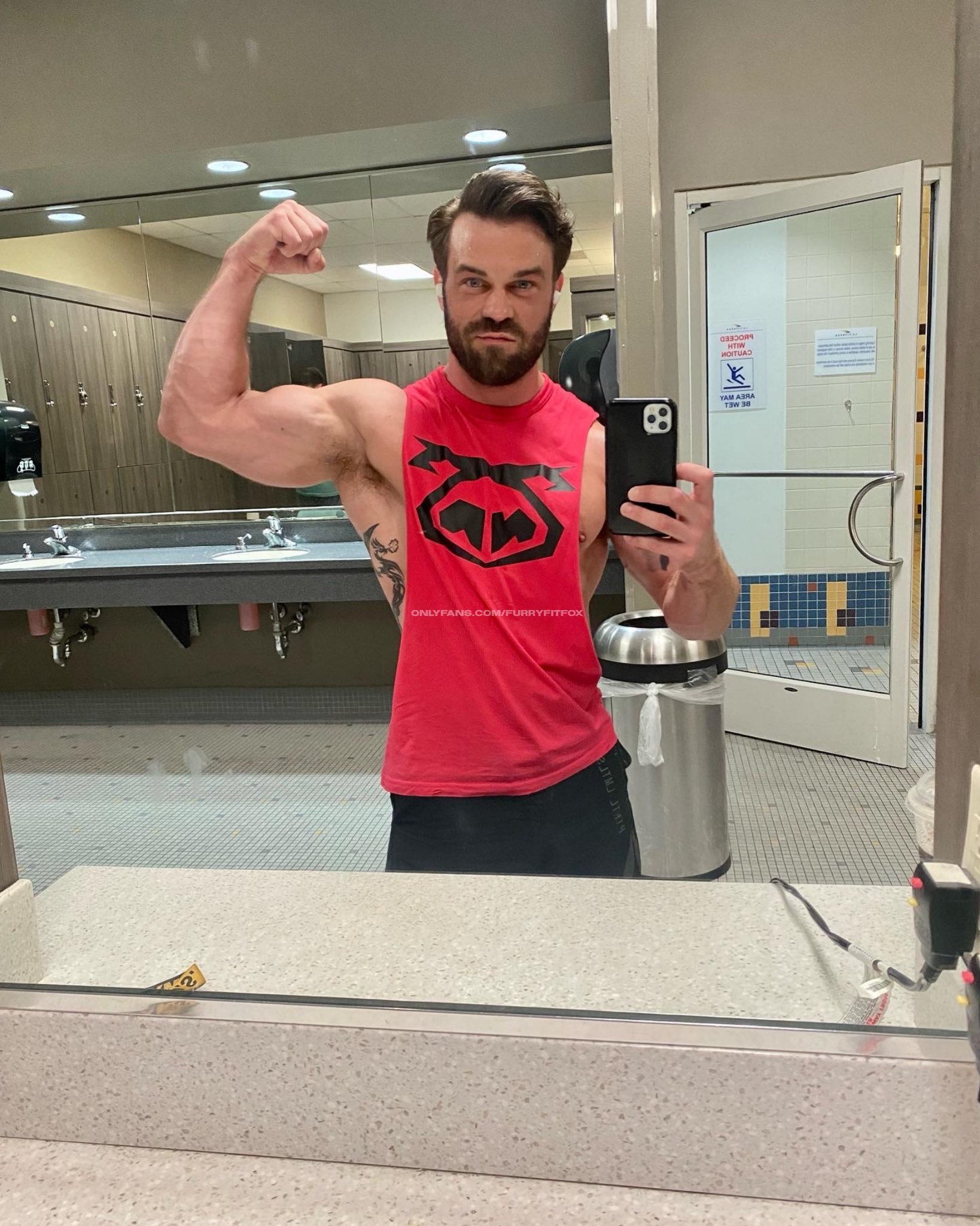 Let’s get nasty ?? Tank from @nastypig ??? @scallysex @thexxlmen @HotMaleStuds @GAYXXXBLOG @theQueerPig