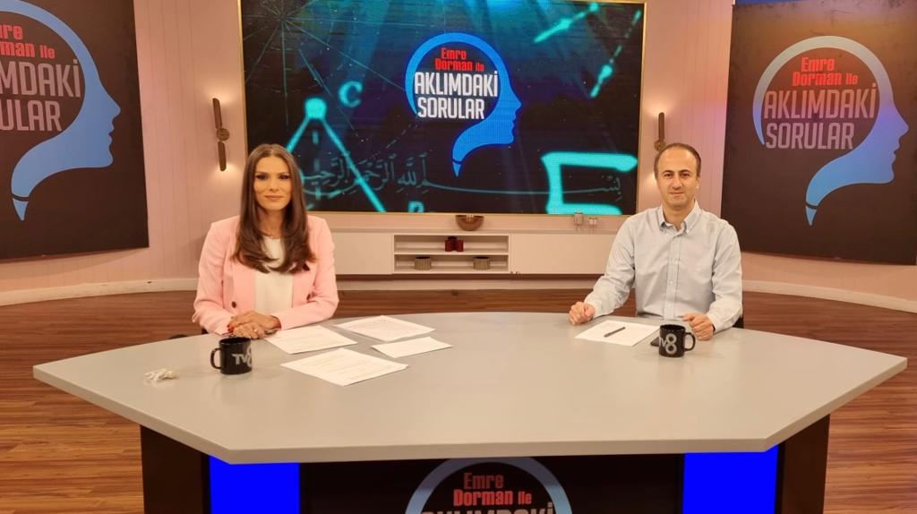 “Emre Dorman ile Aklımdaki Sorular” yeni bölüm şimdi TV8’de sizlerle. #aklımdakisorular <a href="/birunaktas/">Birün Aktaş</a> <a href="/EmreDorman/">Emre Dorman</a> goo.gl/1nA14O