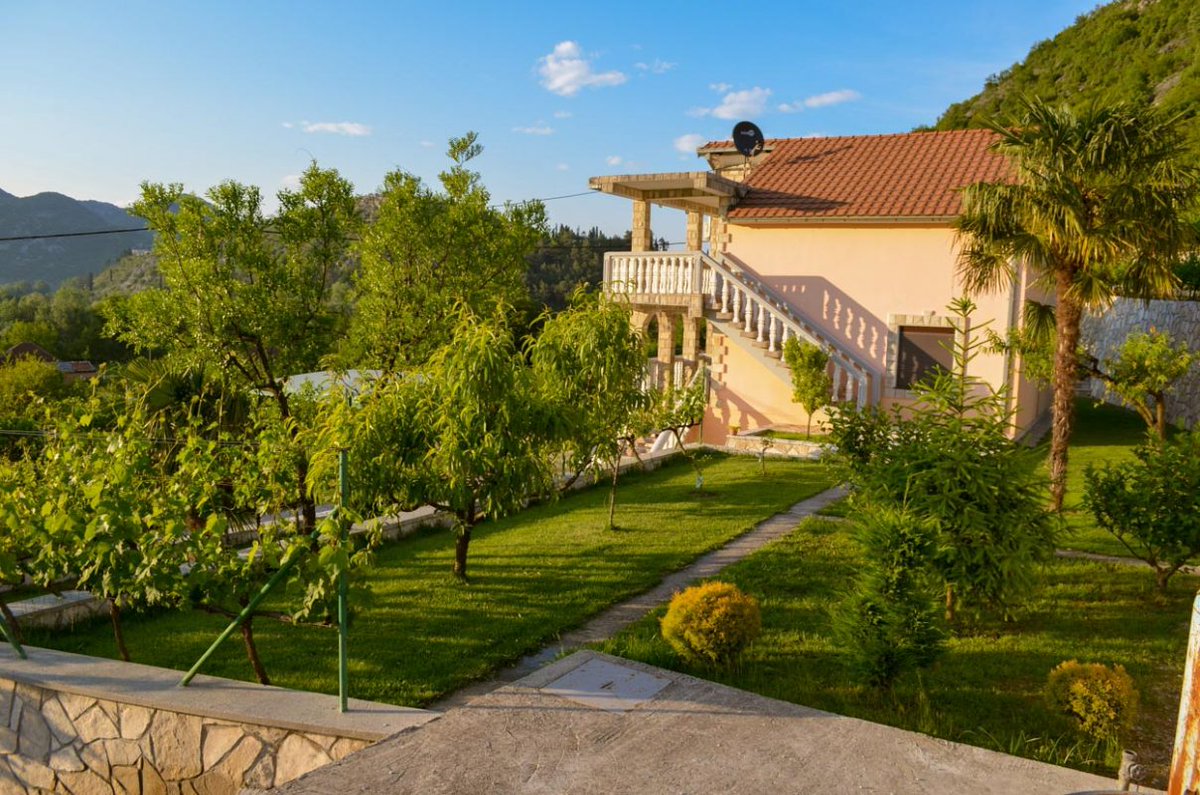 meanderbug's tweet image. We just added the Djurisic Country House microwinery to the app. 
This is a dear friend of Meanderbug that is a superb host, a great place in Montenegro, and an amazing experience. Check it...
#winetasting #nationalparks #CoupleGoals