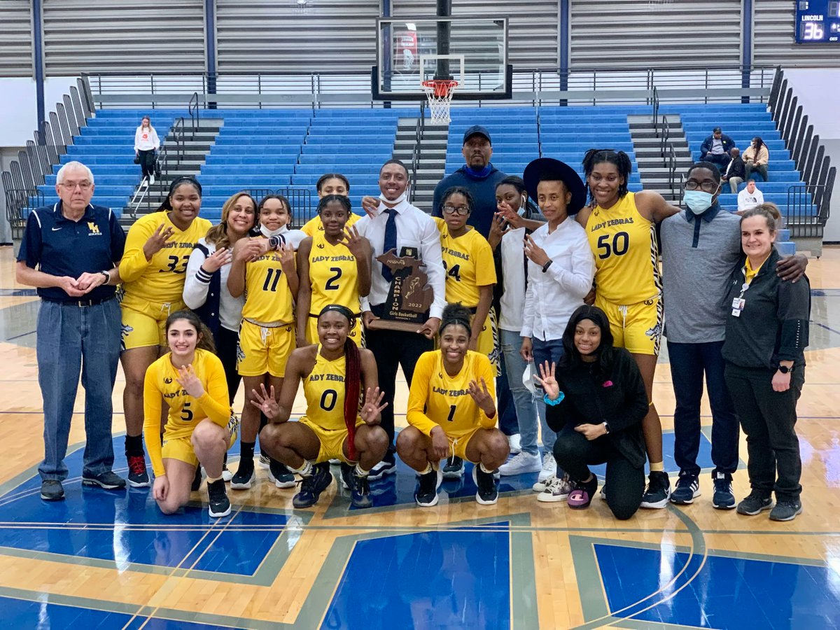 Wayne  memorial  lady   zebras   wins  regionals  2022