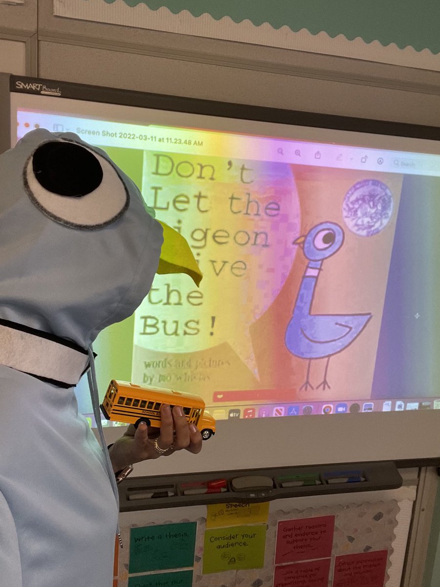 MrsToth03's tweet photo. ⁦@The_Pigeon⁩ I’m a big fan of your work! I think “Don’t Let the Pigeon Teach Third Grade” has a nice ring to it #harvestlearn #teacherlife #marchisreadingmonth https://t.co/5gJEoZZvkh