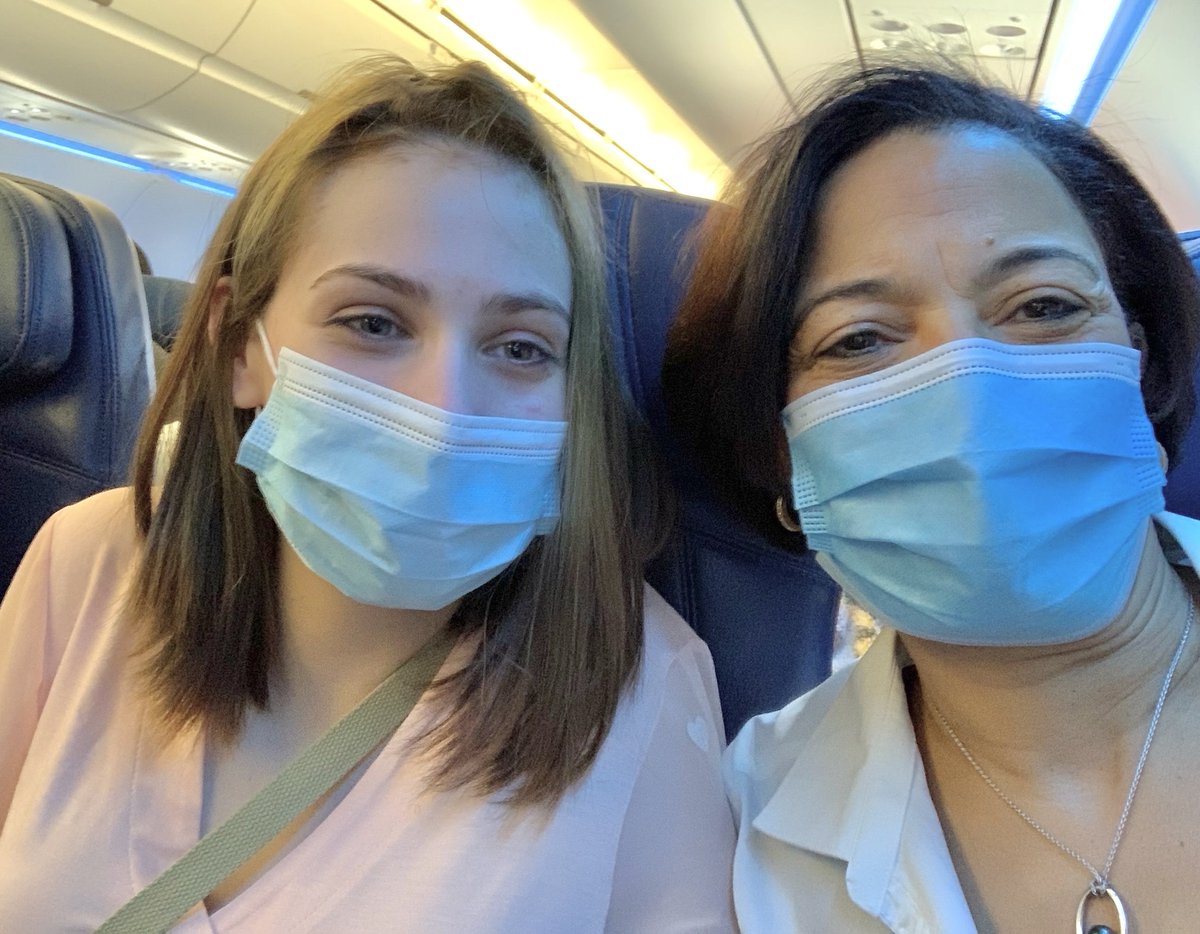 HopeAcademyRHS's tweet photo. Yesterday, our student Angie experienced her first flight, and sitting next to her was none other than the @simon_youth President & CEO Andrea Neely!
Andrea helped calm the nerves of this first-time flyer, and they shared a great conversation along the way.
#civilrightsjourney https://t.co/2v53Ss40or