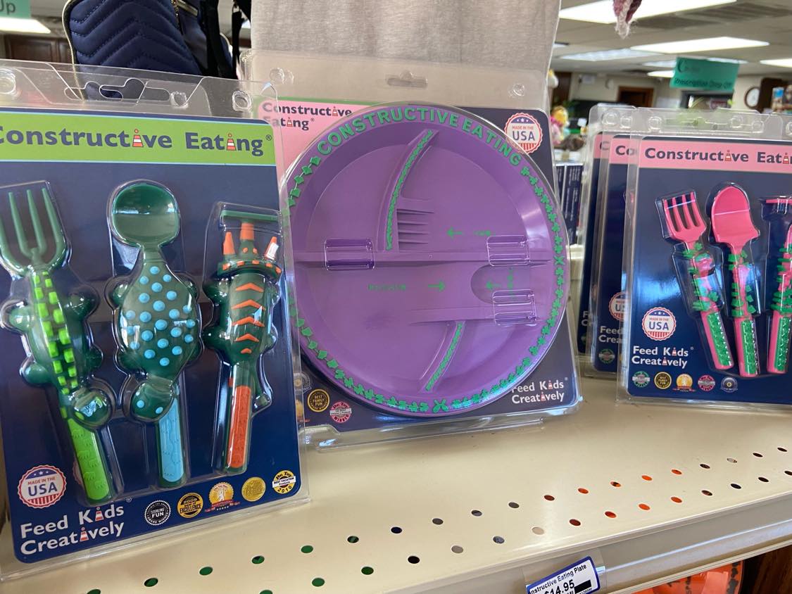 CharliesDrug's tweet image. Feed your kids creatively! These Constructive Eating products will help your kids stay engaged at the table so they can nourish their bodies and imaginations.
#constructiveeating #charilesdrug #stillwaterok