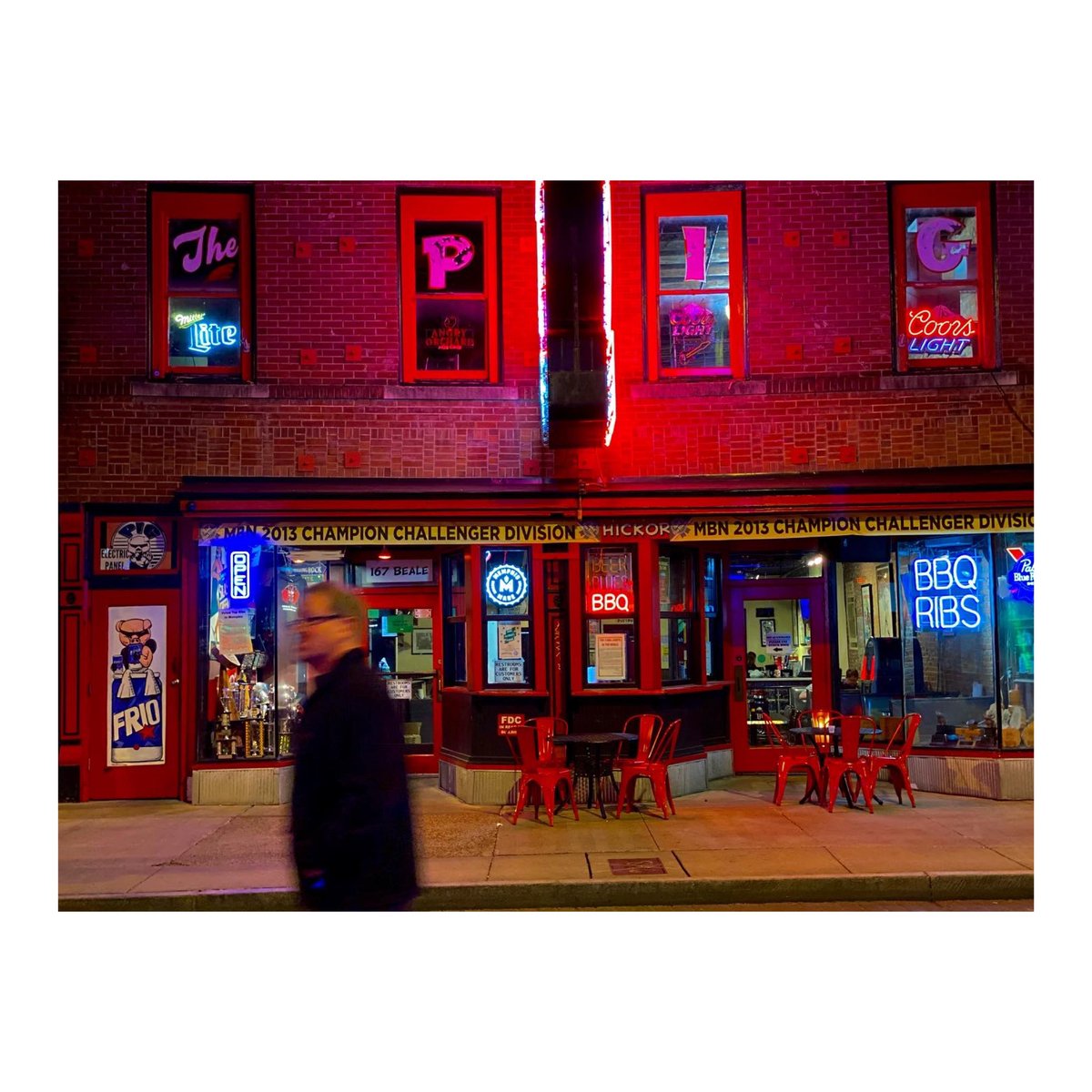 defunctgeorge's tweet photo. beale street (mar. 10 2022) https://t.co/nlLIRvrhRm