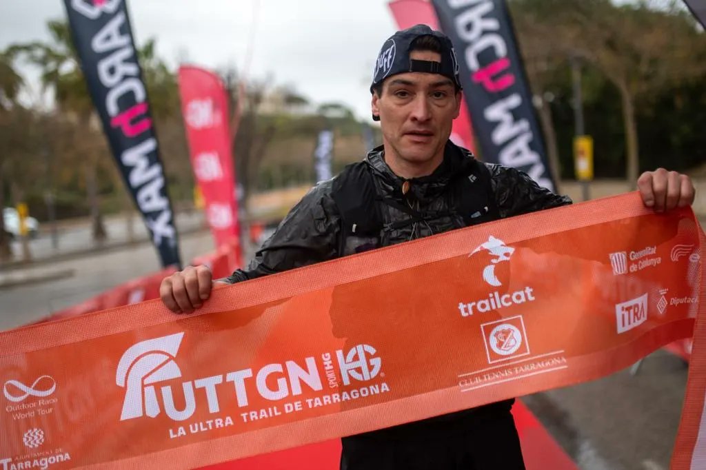 Oriol Antolí (2n) i <a href="/EugeniRosello/">Eugeni Plus</a> (3r) tanquen un podi de luxe de les 200 milles d' @UTTGNsportHG 🏃⛰️

Ambdós han lluitat fins al final per penjar-se la plata i bronze 

🥇 Pirin Galov (49:42:54)
🥈 Oriol Antolí (52:19:24)
🥉 Eugeni Roselló (52:41:01)