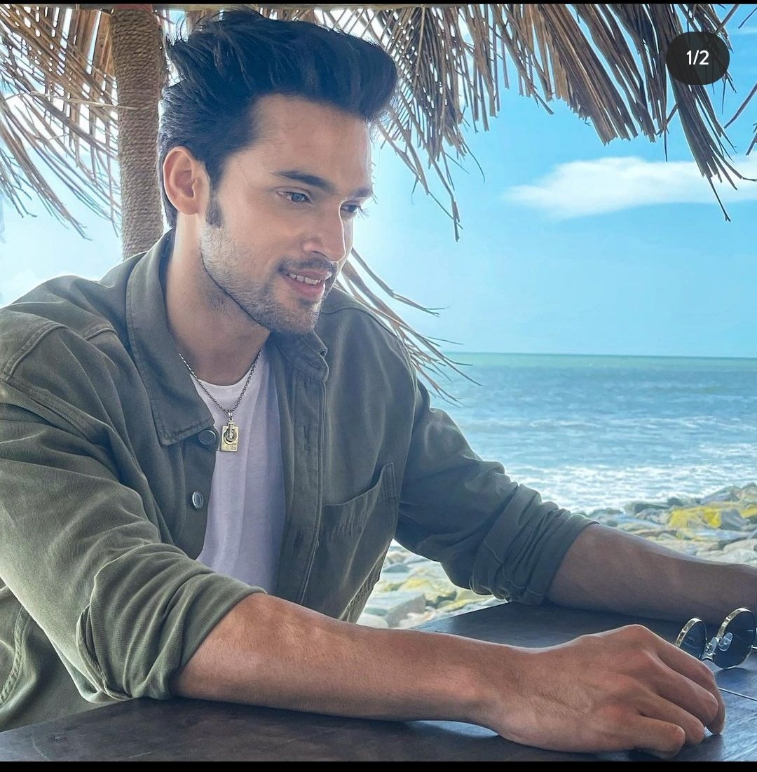 zainabbbb__'s tweet photo. Labo pe naam hai tera
Ha dil me yaad hai teri
Tu mera na hua to kiya
Tu phir bhi jaan hai meri
I love you meri jaan
#HappyBirthdayParthSamthaan https://t.co/TtDLljhfer
