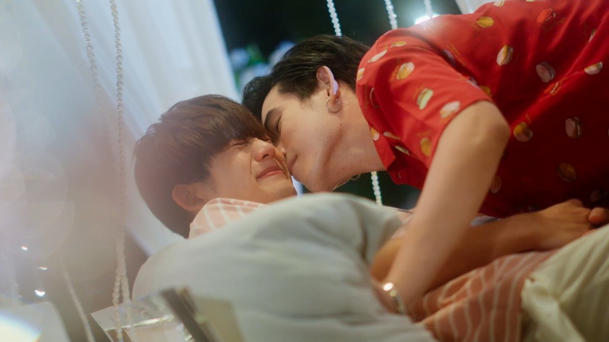 bbil1ypn's tweet image. ตายยยยยยยยย!!!!!! ทั้งหมู่บ้านนนนนนน รวมถึงฉันนน555555

#แอบหลงรักEP5