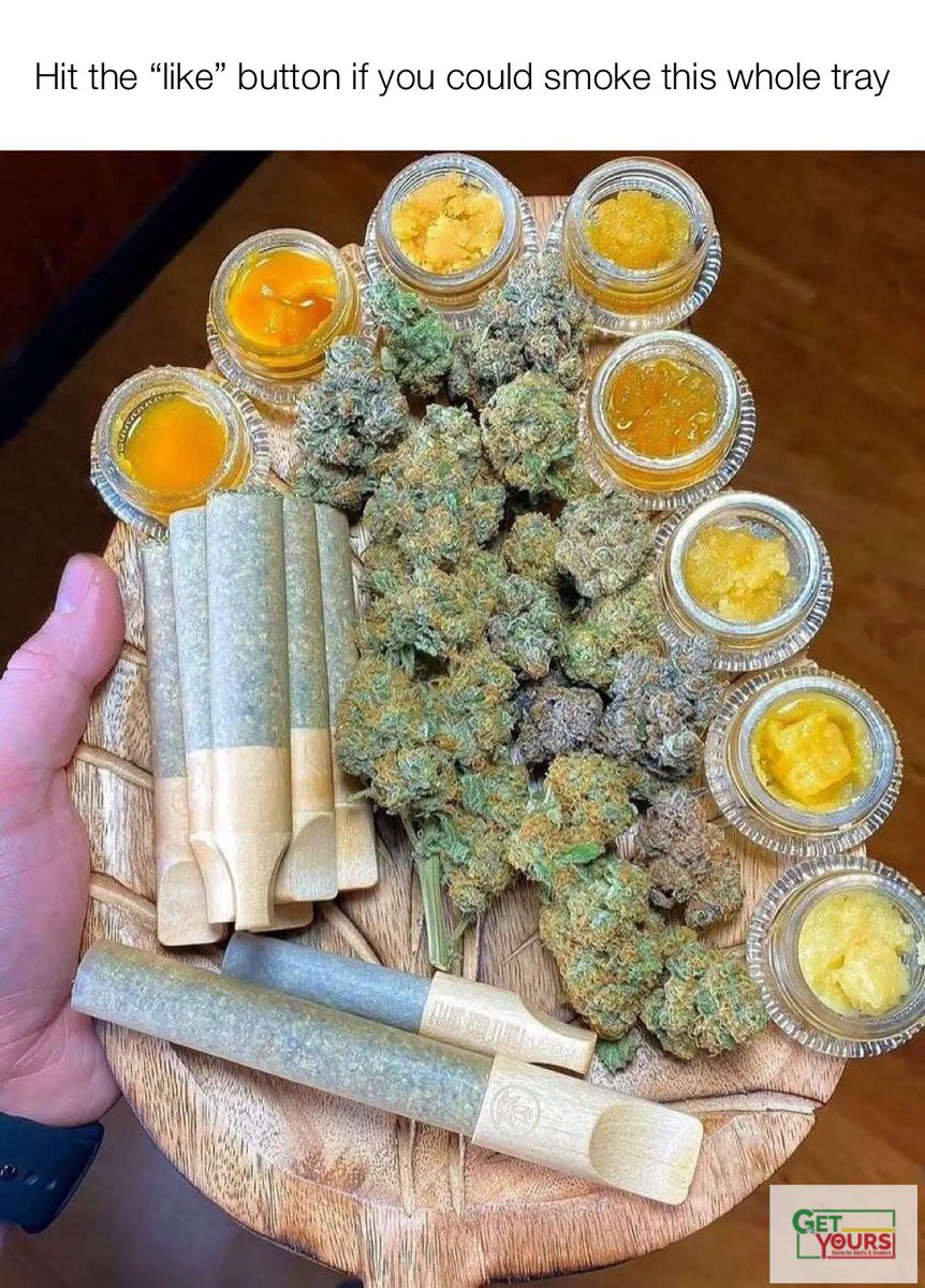 GetYoursStoreVT's tweet photo. Lemme just heart react this, because I’m definitely at least trying!  😍😍🤣🤣 

#hitthelike #dabs #weed #blunts #trayofgold #iwant #letmeatit #smoke #shopgetyours #getyoursstores #getyoursbarrevt #barrevt https://t.co/2vRSnWN1Cr