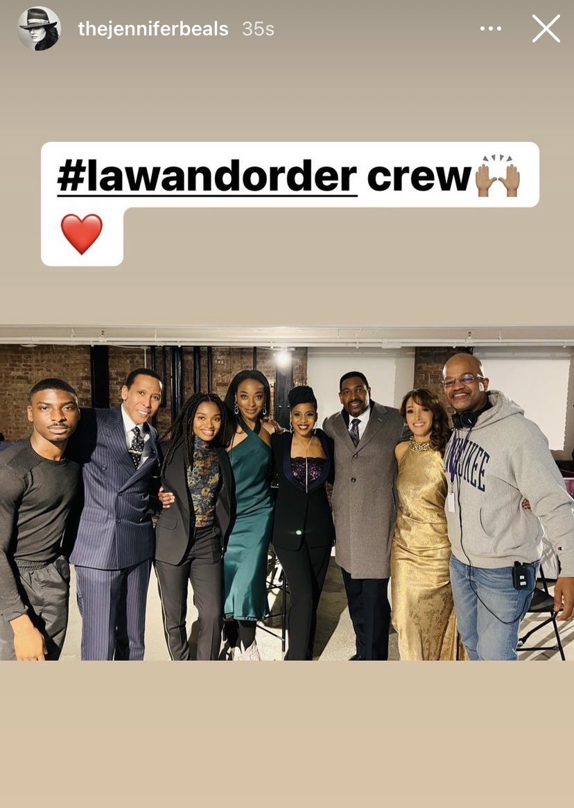 #LawAndOrderOC was good last night. There’s a new #PowerCouple played by #JenniferBeals and #MykeltiWilliamson. I’m scared for Nova and her brother. I think Cassandra Webb will turn out to be worse than Angela🤷🏾‍♀️ #thelword #thelwordgenerationq #SVU