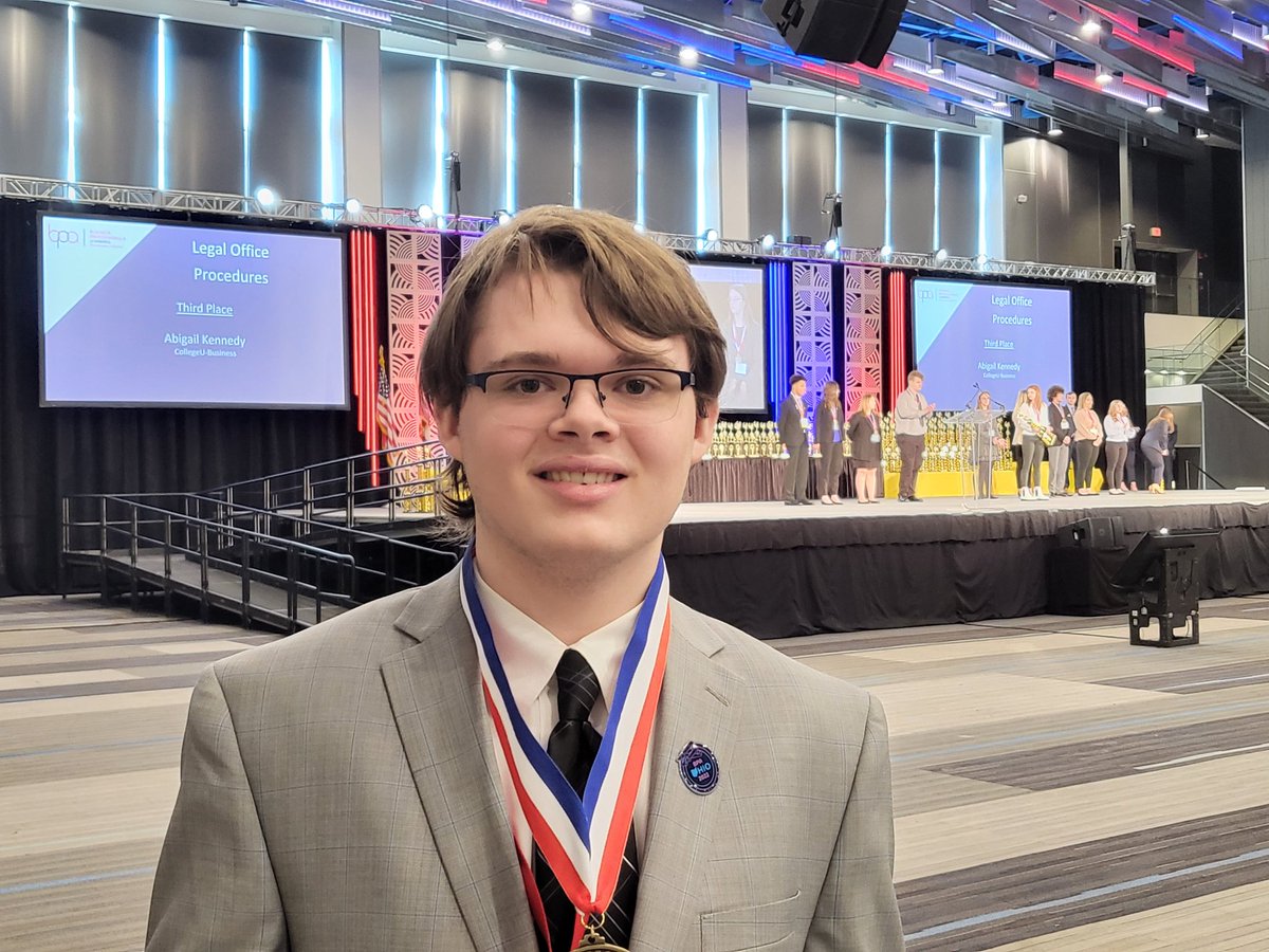 MrWord419's tweet photo. Congrats Liam, top 5 in Database Application at States! That earns him another chance to compete at nationals. https://t.co/CYbThlwuGq