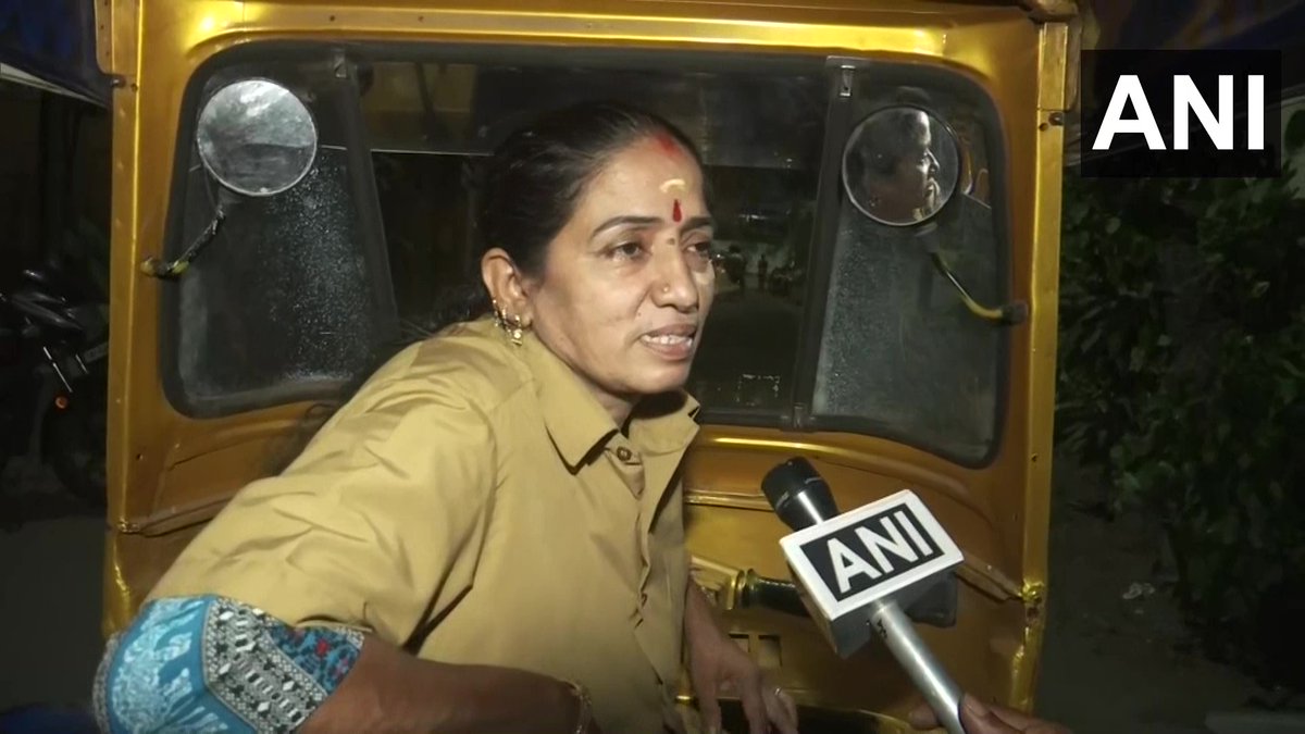 ANI's tweet image. Tamil Nadu: Raji Ashok, an autorickshaw driver from Chennai, offers free rides to women &amp;amp; elderly 

&quot;I&apos;m driving an auto for the last 23 years; offer free rides to girl students, and to elderly &amp;amp; women after 10 pm; also offer free rides to hospital in case of emergency,&quot; she says