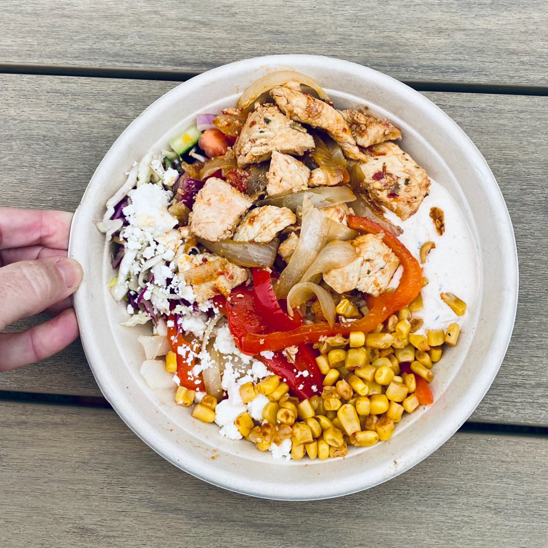 KeepAustinEatin's tweet photo. We are obsessed with the bowls at the new @ziki.kitchens with Build Your Own bowl options including Meatballs, Chicken, Pork, Falafel and tons of toppings such as Corn, Cucumber Salsa, Beets, Tomatoes, Chickpeas and Hummus 🔥 
📸 @lesarossick #keepaustineatin #sxsweats https://t.co/GeokHSqOSk