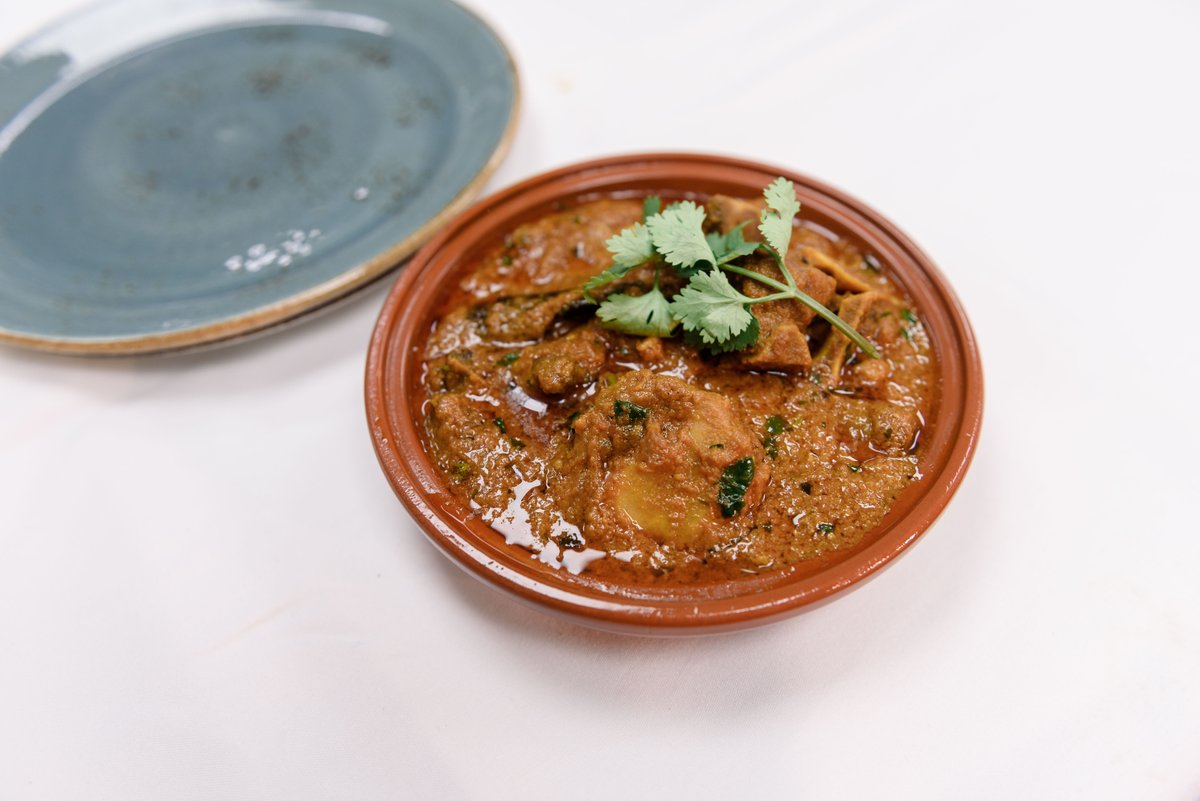 Lamb Haddi 😍  On the bone lamb cooked to our chef's wife’s secret recipe. This homemade-style cooked dish will leave you wanting more, guaranteed. Fairly hot.