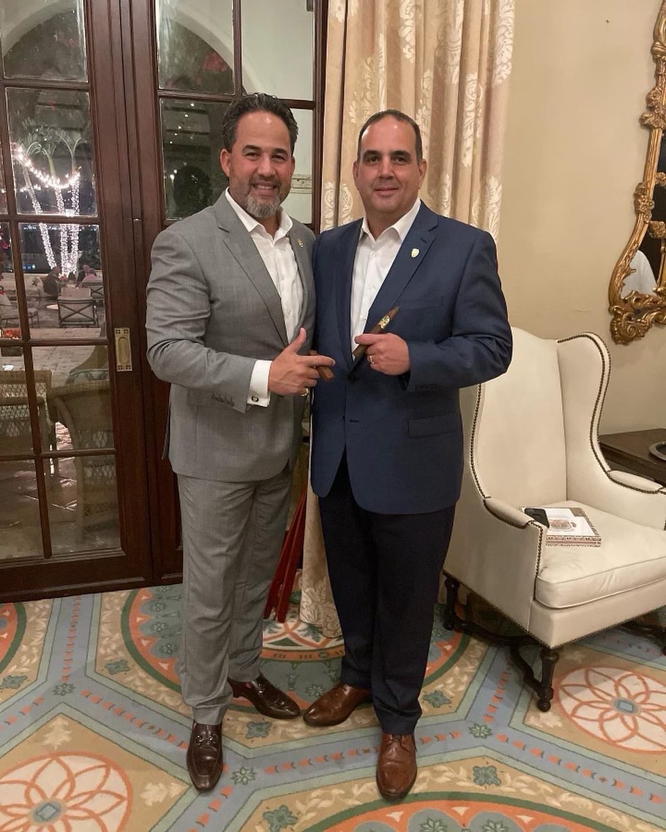 Happy to finally be back at the Dade Chief’s dinner as we celebrate the retirement of Chief Clark Mehar from Indian Creek, and congratulations to <a href="/miamidadepd/">john</a> Director George Perez on his promotion. <a href="/fiupolice/">FIUPolice</a> @cityofsweetwater <a href="/MiamiDadeChiefs/">MDCACP</a>