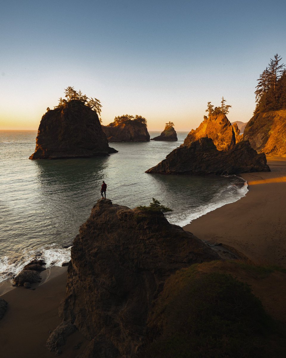 Gm from the Oregon Coast ✌️