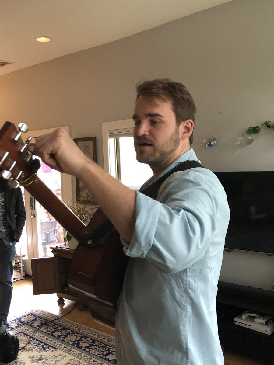 The sheriff is ready to bring law and order to #twitterhouse