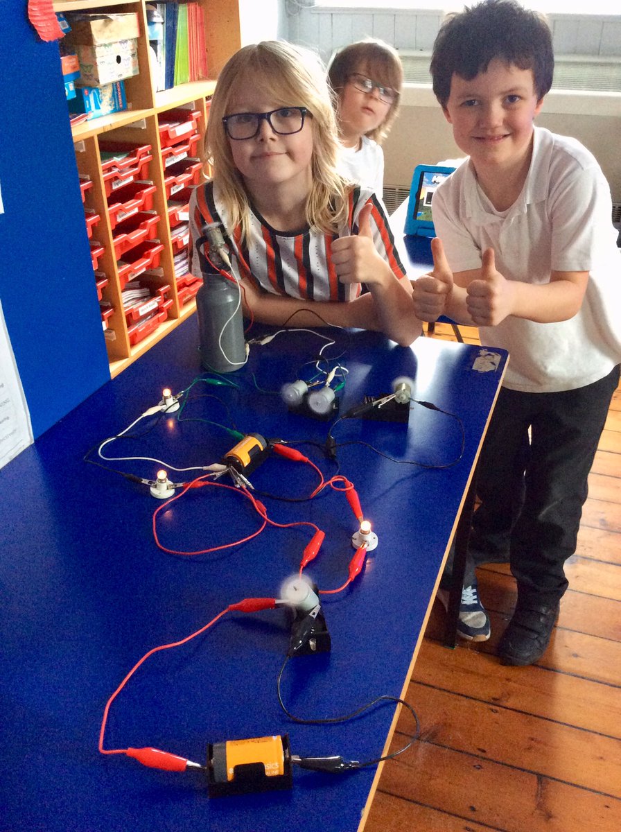 elton_school's tweet photo. Self initiated indoor play after yesterday’s KS2 lesson on #electricity. 🔋⚡️💡Bulbs and whizzing paper fans. How many can you count? Don’t forget the one on top of the water bottle.😀👍
#inspiringlessons #learningthroughplay #derbyshiredales #peakdistrict #matlock #derbyshire https://t.co/ajJ3OH1Fmt
