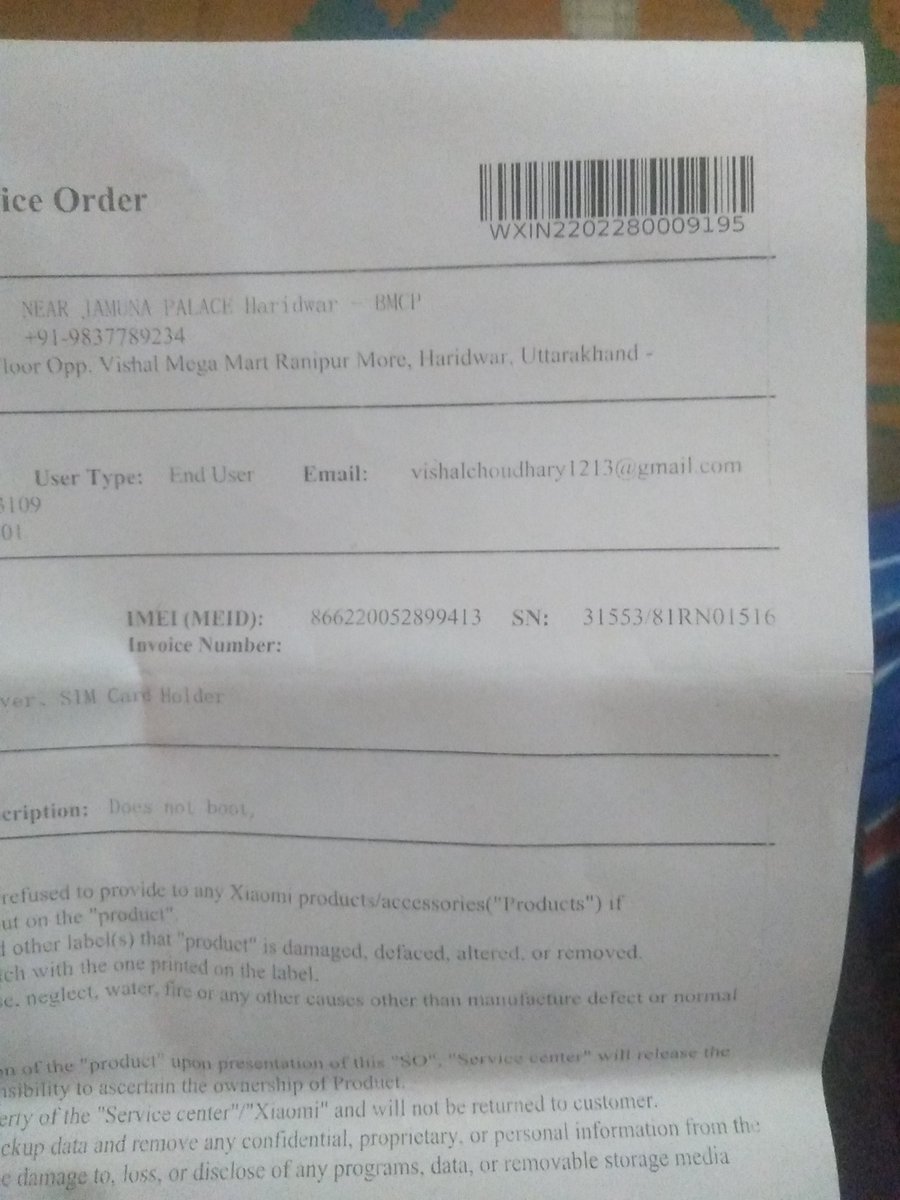 Vishalc1122's tweet photo. My poco x3 pro got dead while using it in my hand.  And the company is saying that I will be given Redmi 10 Pro. But why should I buy that phone which I have bought 21000. I want only Pocox3Pro phone. I don't want any redmi 10 pro .
@IndiaPOCO
@POCOGlobal
@XiaomiIndia @Xiaomi https://t.co/ErtHFGfk12
