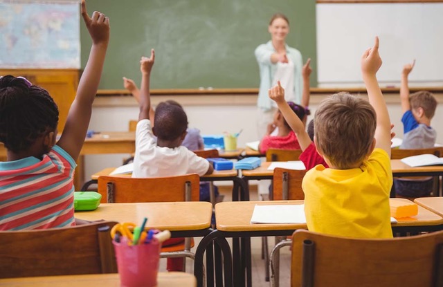 HallmarkHomesGr's tweet photo. Because Hallmark knows that finding the right home centered around family is important, our two new communities are located in top-rated school districts so your children receive the education they deserve.

Check them out:(https://t.co/Bk7QhrHq9j) and (https://t.co/IBH47HJD3D) https://t.co/2YMBQOj01k