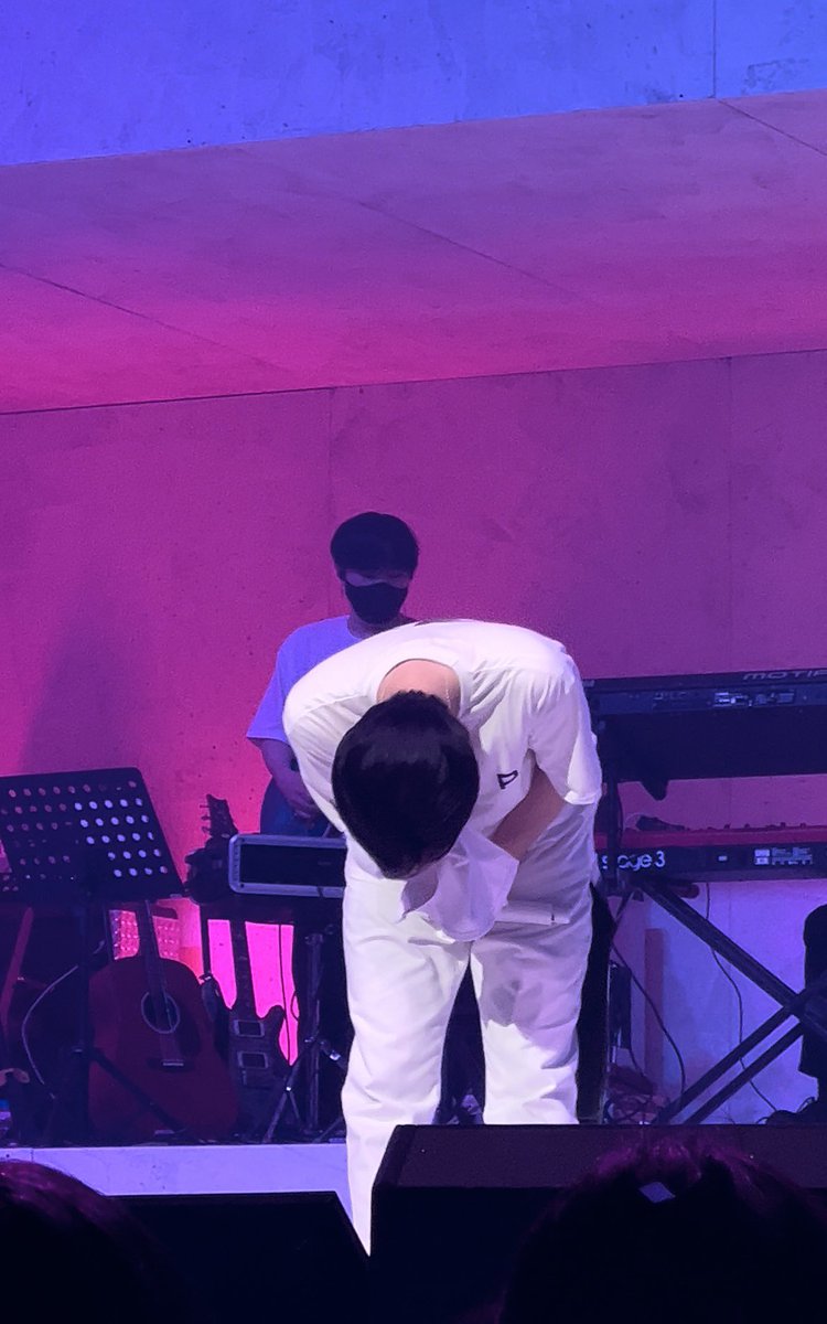 pilsolucky's tweet photo. 몇 번이고 너의 행운을 빌겡 https://t.co/cUQfHOp55L