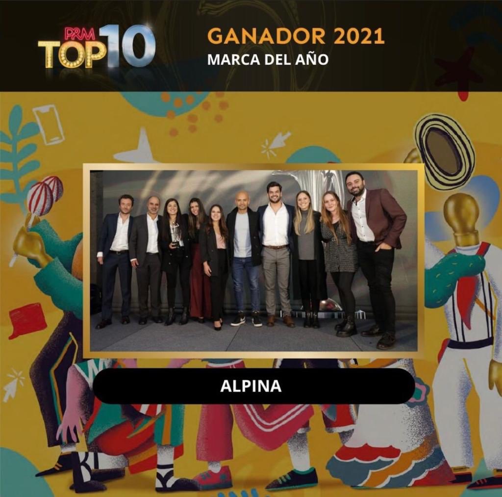 Alpina's tweet photo. Estamos profundamente agradecidos y felices de haber recibido el reconocimiento a Marca del Año #Top10PYM REVISTA P&M COLOMBIA ¡Esto es el reflejo de un trabajo hecho por equipos dedicados, resilientes y llenos de tanta pasión! https://t.co/j7UCUprA1x