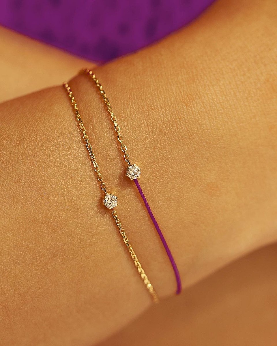 PONSiBARTUMEU's tweet photo. Finesse...
.
Braçalets RED LINE en or rosa amb diamants. Detalls que enamoren...💜
.
Brazaletes RED LINE en oro rosa con diamantes. Detalles que enamoran...💜
. 
https://t.co/22alpakbzc 
. 
📍Rebés 5, Andorra La Vella
. 
📍Carlemany 64, Escaldes-Engordany https://t.co/7lJDbgX1Rw