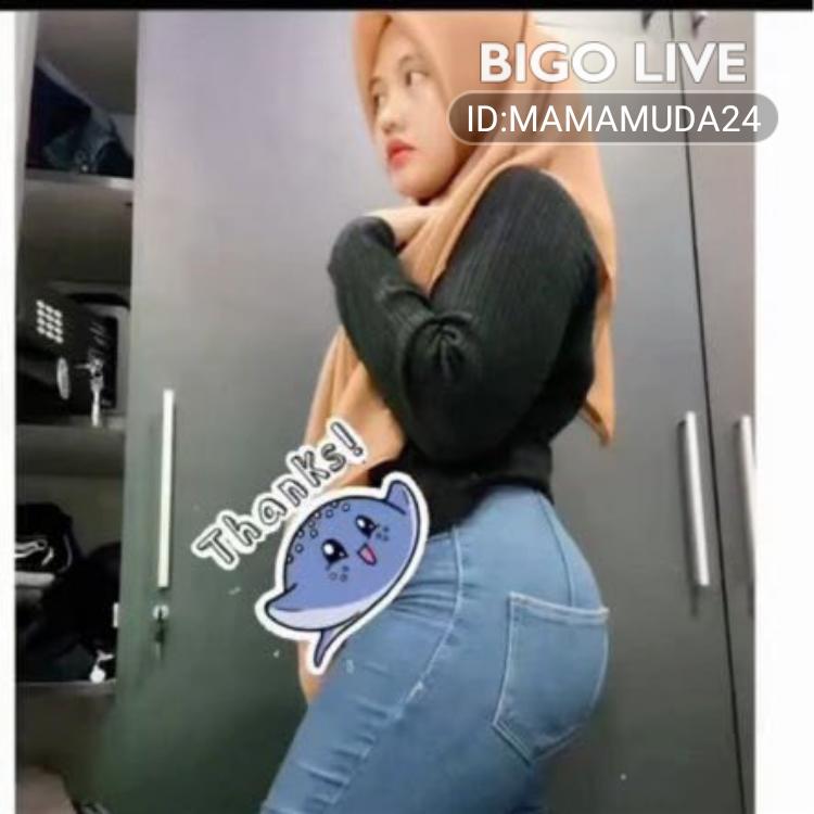 Daeng53303079's tweet photo. Come and see 🍃Mud-mud🦢 streaming live on #BIGOLIVE and make new friends!  https://t.co/925YrDuXMR https://t.co/QPcVPK8X0S