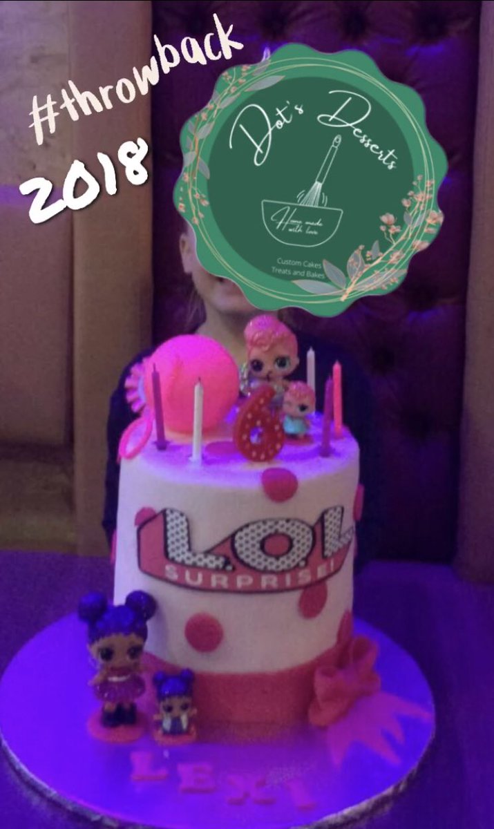 Dotsdesserts89's tweet photo. We love a little throwback at dots here is one of the first few cakes and one from a couple of years ago! https://t.co/wyZQxIVFMJ