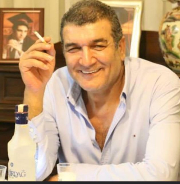 Amcam oğlu Tekin Perihanoğlu nun cenaze merasimine katılan taziyemizde bulunup acımızı paylaşan Dost, arkadaş ve Akrabalarımıza Ailem adına kalbi şükranlarımı sunuyorum Allah hepinizden razı olsun  Perihanoğlu ailesi adına Hasan Perihanoğlu