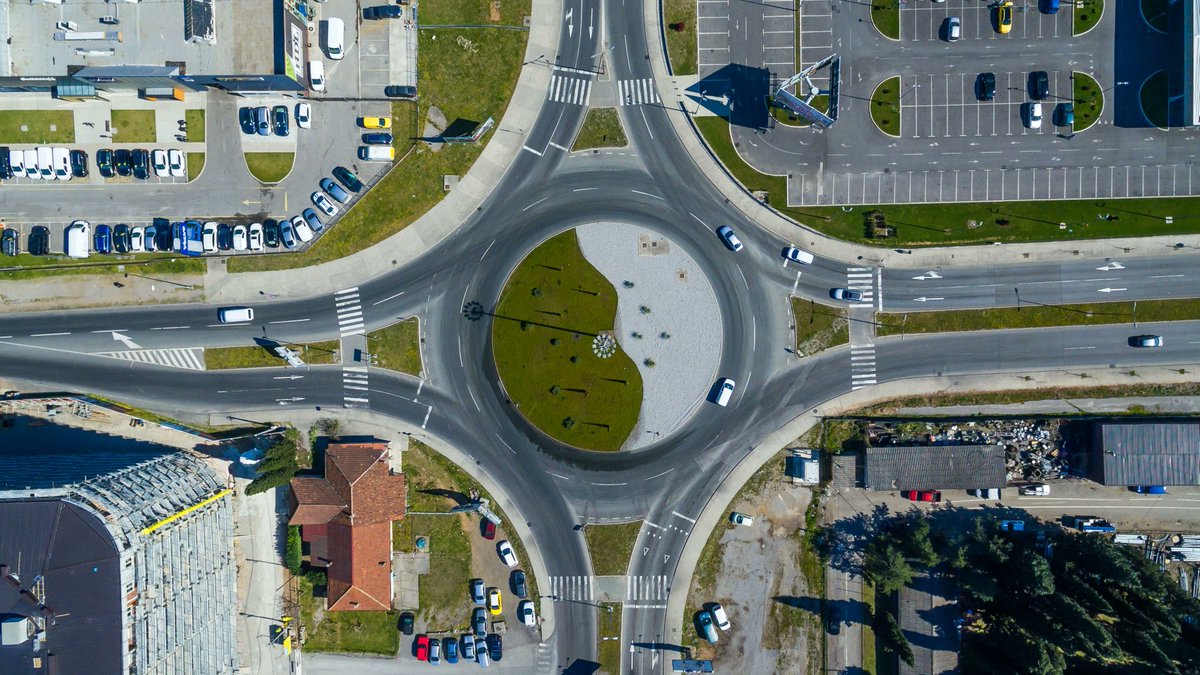 Momentum (BuildMomentum.io) tweet media