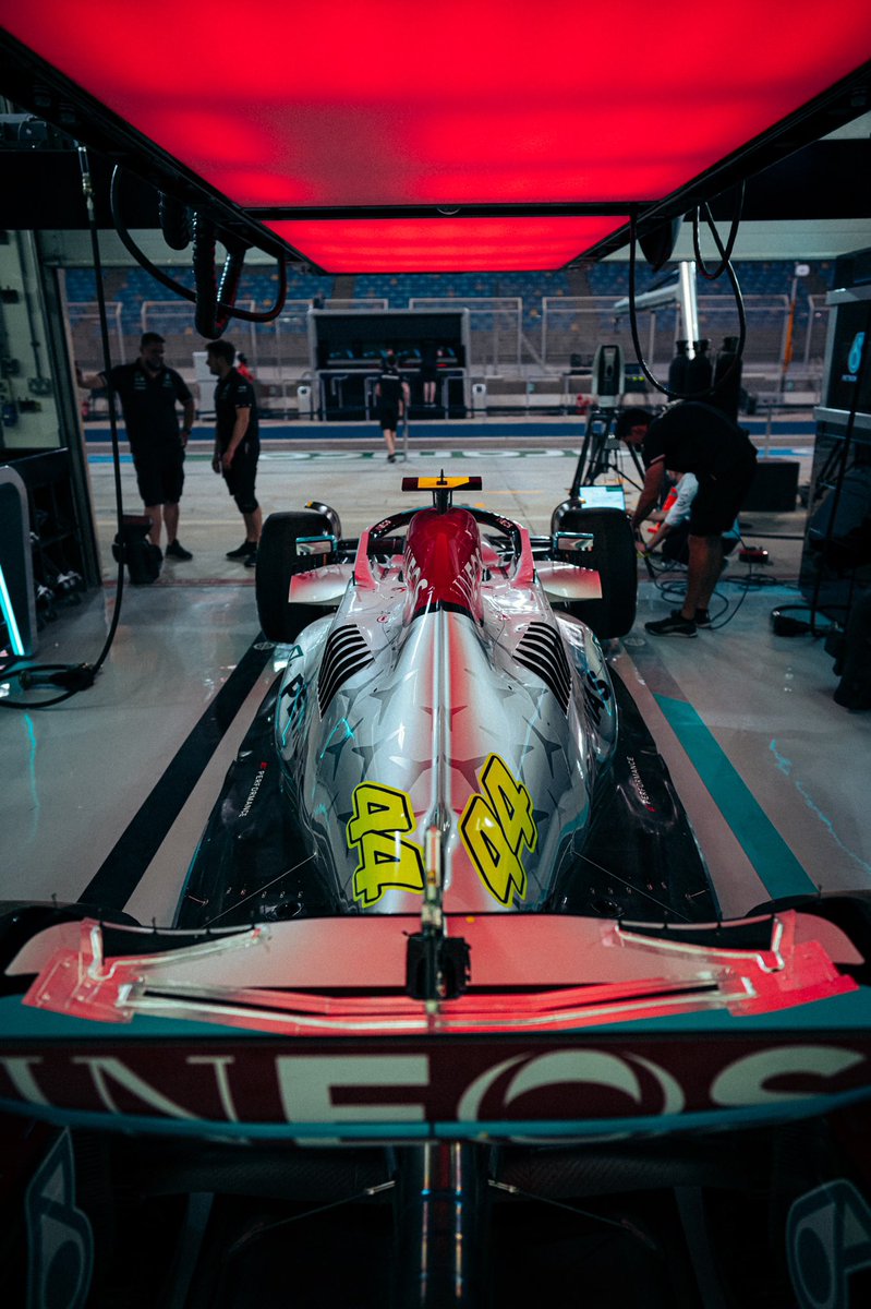 MercedesAMGF1's tweet photo. 😈 https://t.co/rA2WhskvCs