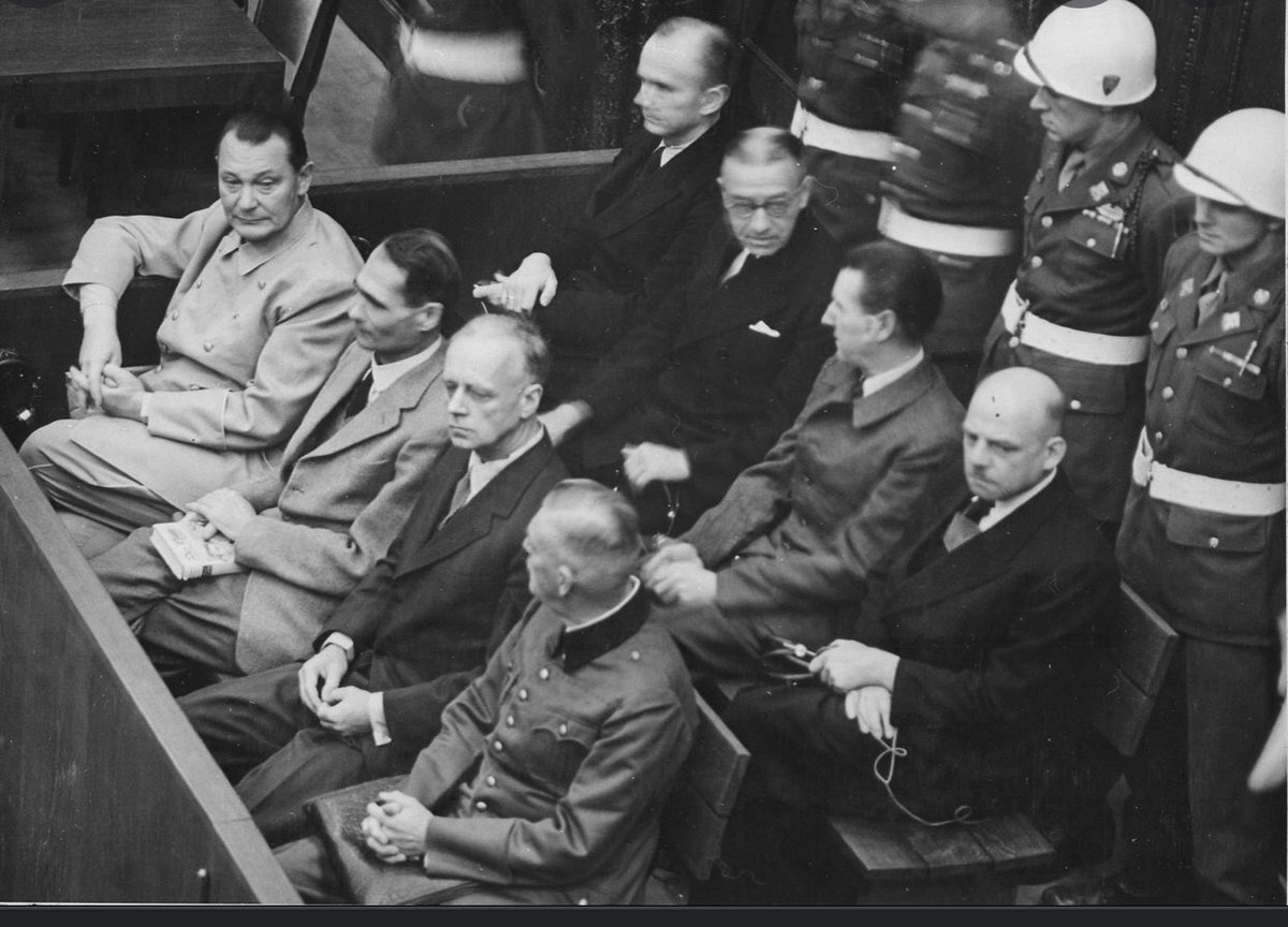 GSpalmatore's tweet photo. Putin
Lukaschenko
Lavrov
Abramovich
must be hanged in #Nuremberg2 #Aja
#UkraineWar
#bootontheground #VladimirPutin #RussianCriminal
#Potus #Blinken https://t.co/L7SYXr6Lph