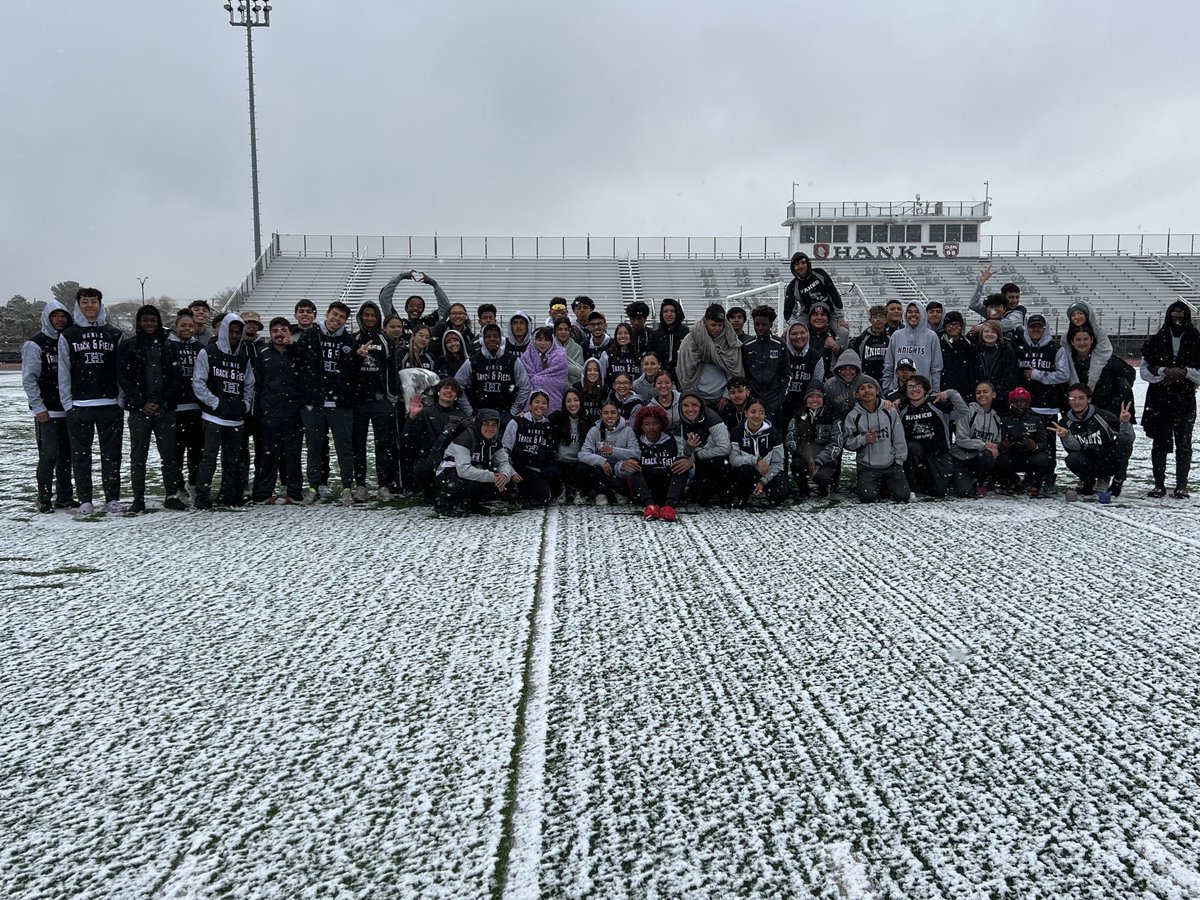 HanksXC_TF's tweet photo. Love this team!! Meet gets cancelled so we take a group shot and play in the snow!  What a great group of girls and boys!! #oneteamonefamily! #KingdomOfChampions https://t.co/qz8TVG5YBh