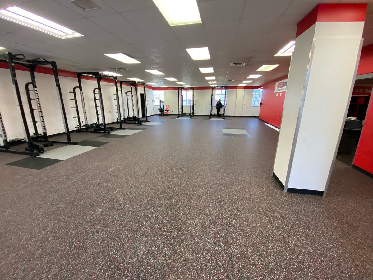 dBurns96kg's tweet photo. New Ecore BEAST rubber flooring &amp; logos in both weight rooms at Winston Salem State @WSSU_Athletics 
Thank you Mr. DuBose at WSSU &amp; the team at AFI Installers!
@AdvantageSF 
#AdvantageStrong https://t.co/kUHOzzkvqu