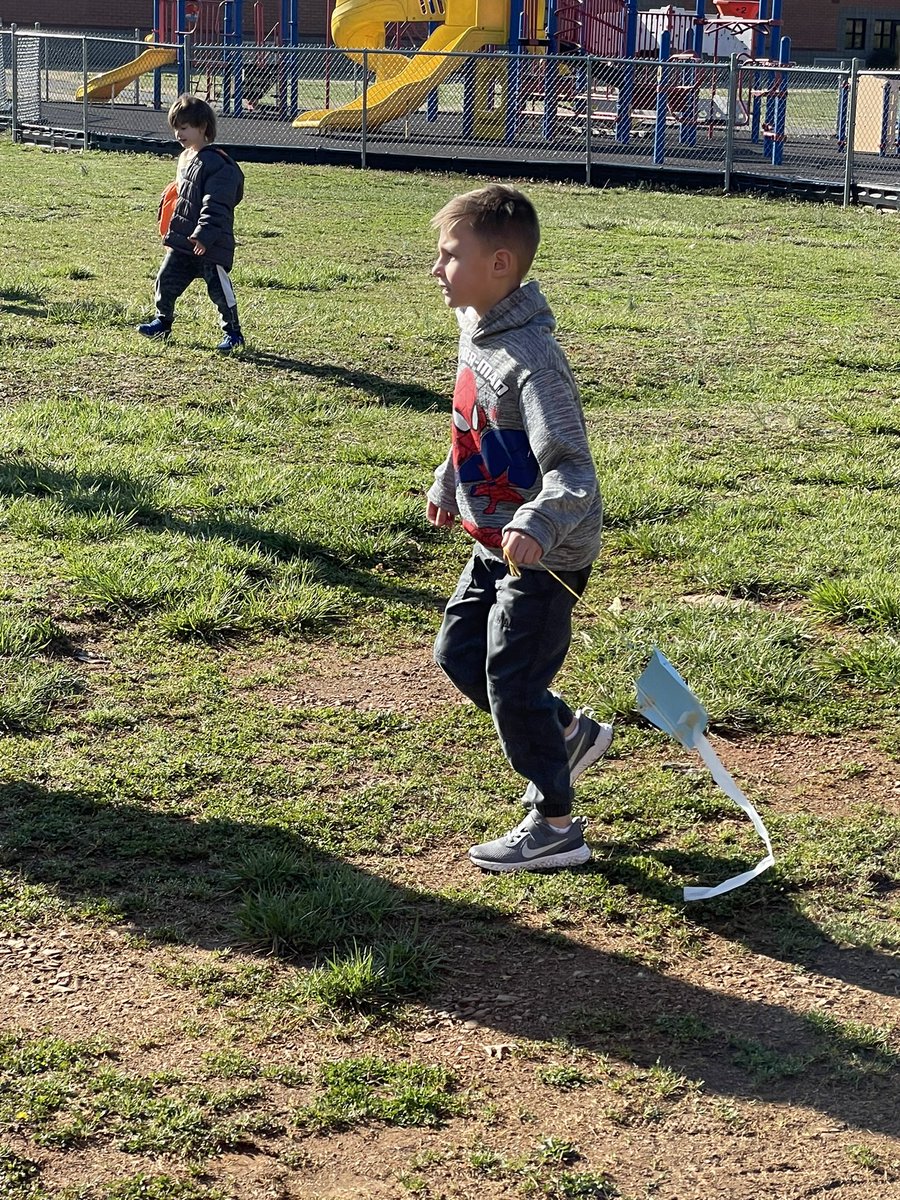 STE Third tweet media