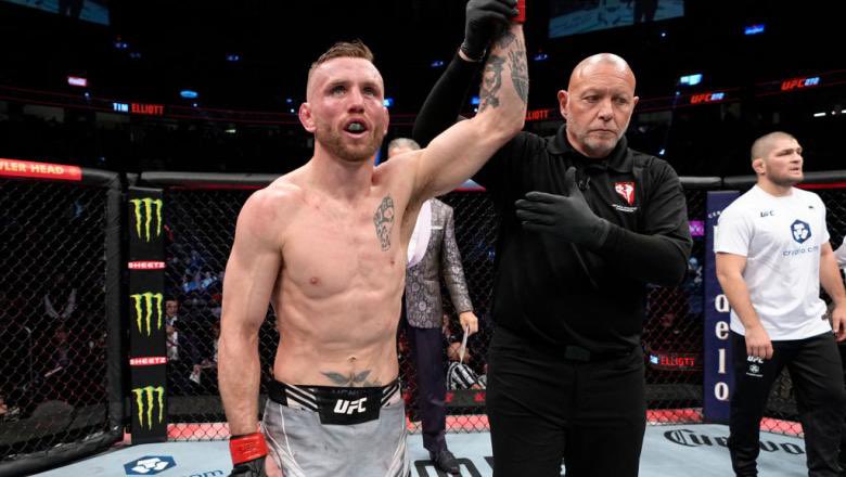 HappyPetrYan's tweet photo. @RX_MMA_06 Holy shit I didn’t know Khabib lost a fight https://t.co/fKr7I66pjB