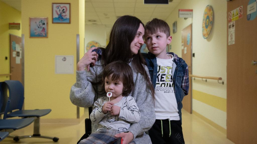 worldduchenne's tweet photo. Today we worked with the Czech Duchenne Organization. We listened to information, needs and activities for Duchenne & Becker refugees.
The #DMDEmergencyProgram supports them in this important action of cooperation and solidarity.
→ Thank you for donating
https://t.co/P95as4tshO https://t.co/LRXamtMTfs