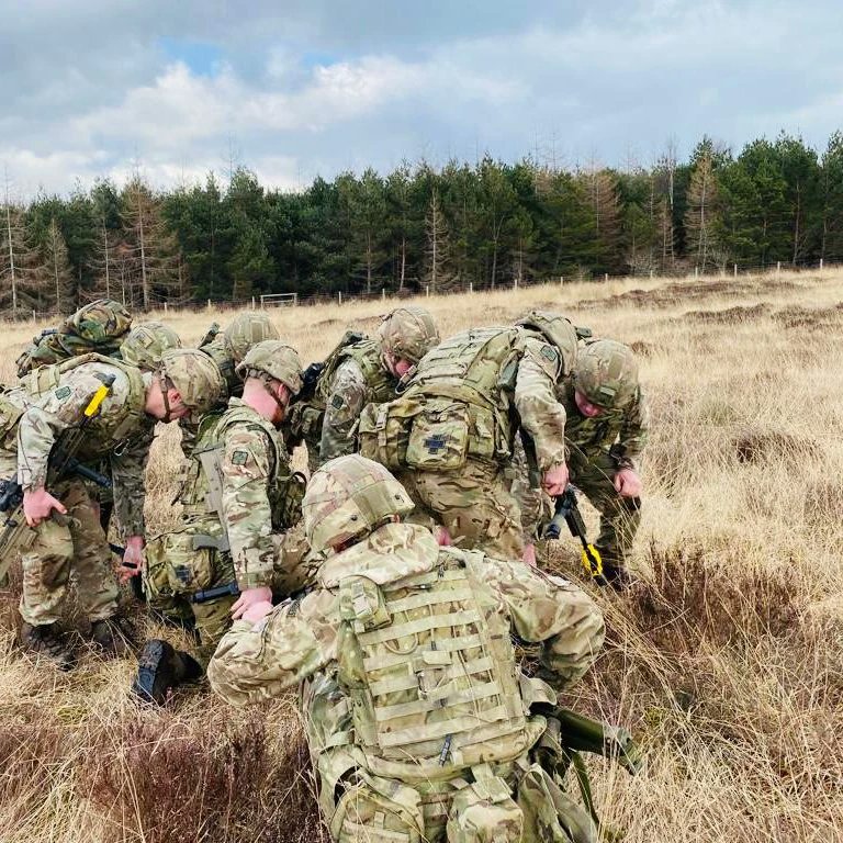 RAF_Regiment's tweet photo. 34 Sqn have been refining their Joint Personnel Recovery skills.
This routine training enhances our capability to provide a credible Ground Extraction Force in support of Global Air Operations.
#AlwaysOperating https://t.co/H8CUWHiNym