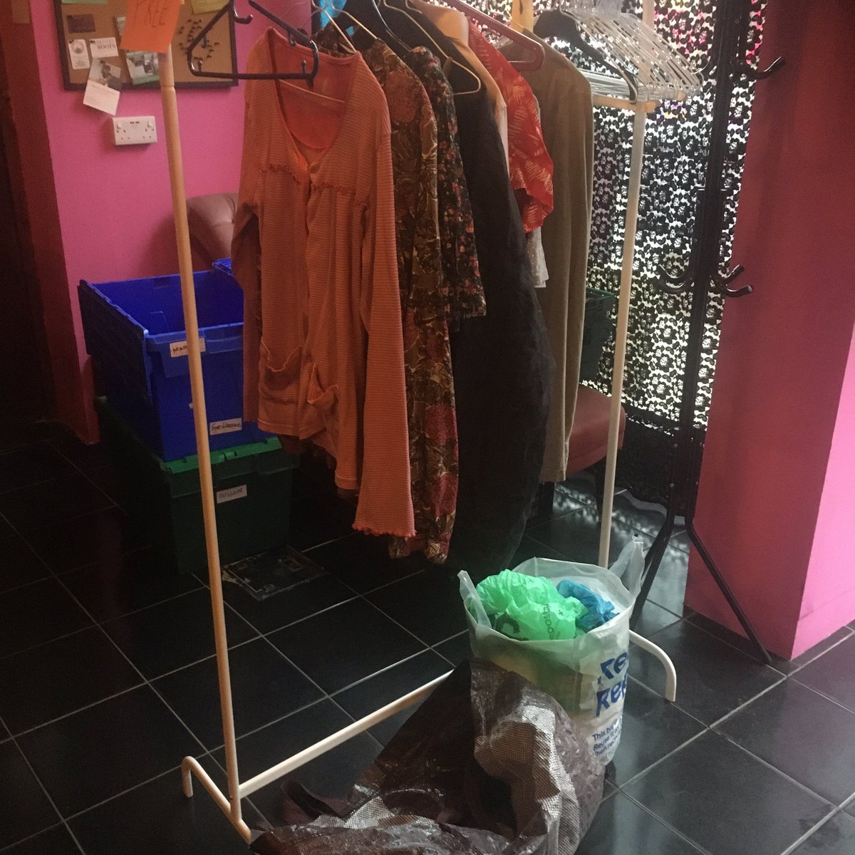 BaileHoose's tweet photo. And that’s everything gone! Well, the last clothes have been absorbed into the Pink Peacock’s free clothes corner &amp; there’s a box of books in Turkish under the chaise lounge, but everything else’s been redistributed into the community or donated to locally-focused charity shops! https://t.co/yAbEOnk626