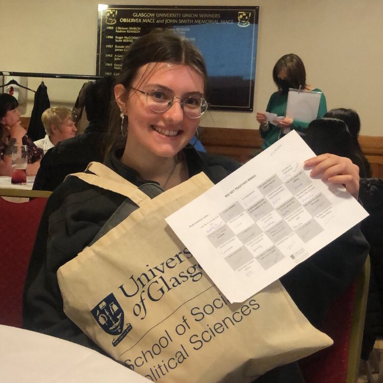 UofGESHSoc's tweet photo. Team Let’s Get Quizzical at the @UofGSPS Big Get Together led by @CraigTweeted! Bonus shot of our (very) proud winner of human bingo staying true to her social secretary role. #SPSQuiz https://t.co/06wN8Njkll