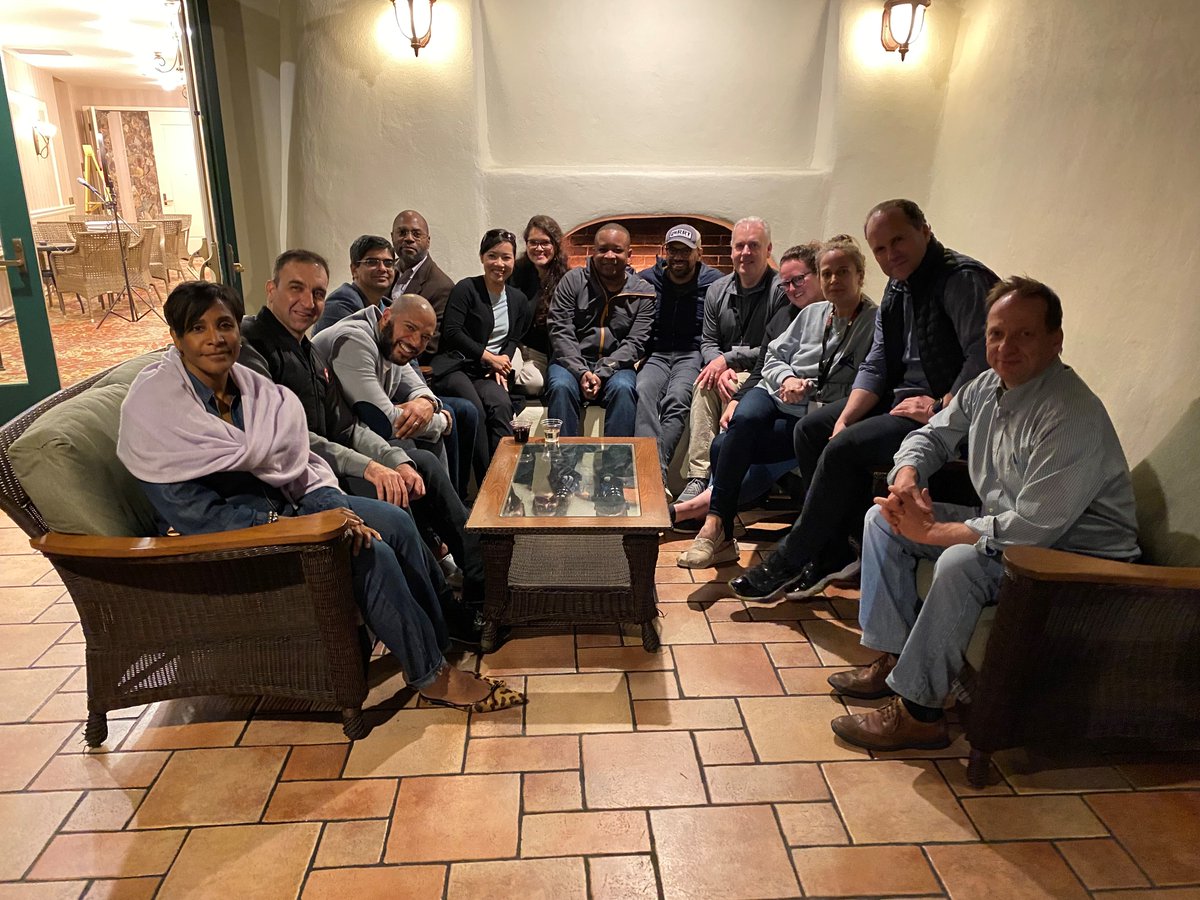 A big shoutout to the Fellowship Training Committee for planning a great program for the #ASTSFS2022 meeting in San Diego this week!