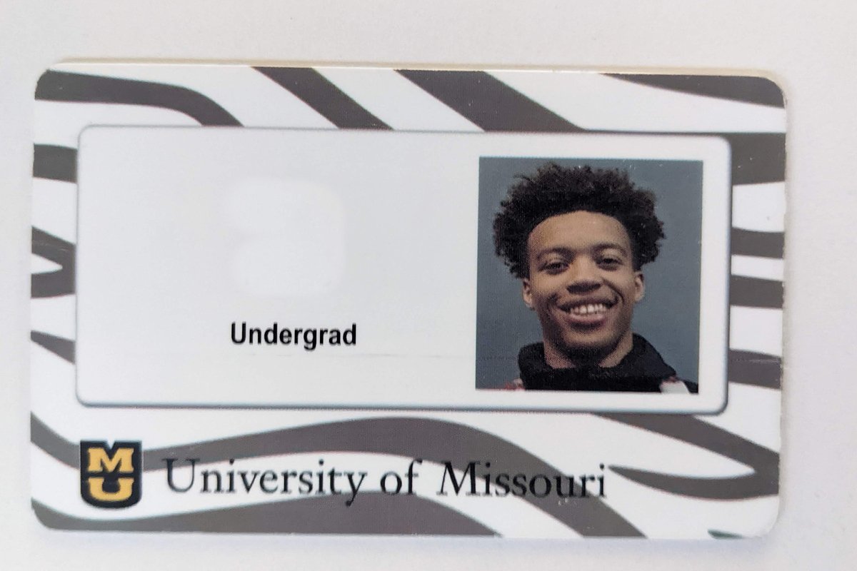 Mizzou's tweet photo. ID card #Throwback — which #Mizzou ID did you have? 🐯 https://t.co/wZ1QRDyetg