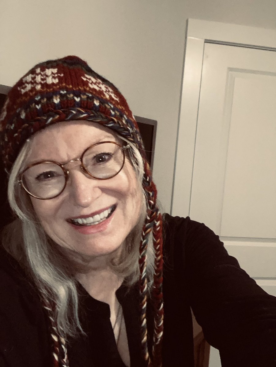 Portia72307's tweet photo. Yesterday I was in shorts and a t-shirt. This is me today. #freezinginTexas https://t.co/76nPvlu4Pl