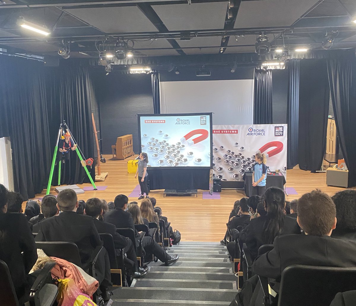 Thank you so much to @BAESystemsplc for delivering a engaging roadshow on Magnetism, you have definitely inspired the Y7 students 🧲 #proudofBDB @RoyalAirForce @RoyalNavy #STEMeducation @BAESystemsAir @BAESystemsInc