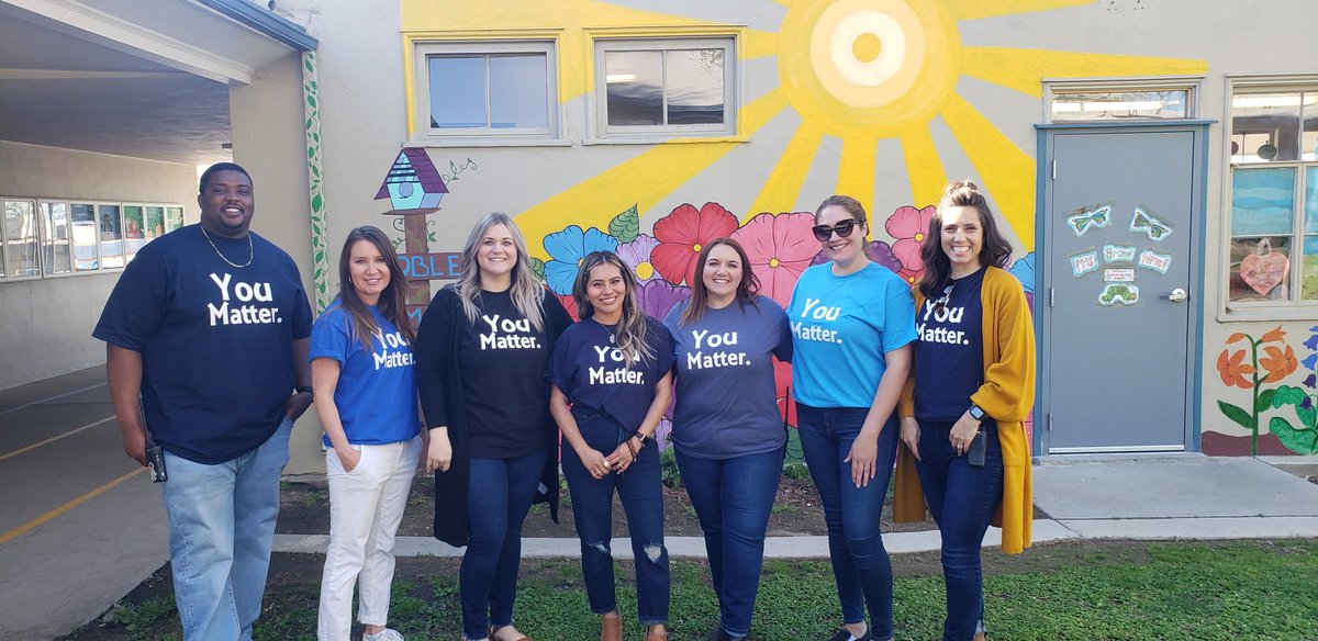 Today is National SEL day. We celebrate and love our students every day. Today we are just a little extra.
#NobleKnights #NationalSELDay #YouMatter <a href="/Team_BCSD/">Bakersfield City School District</a>