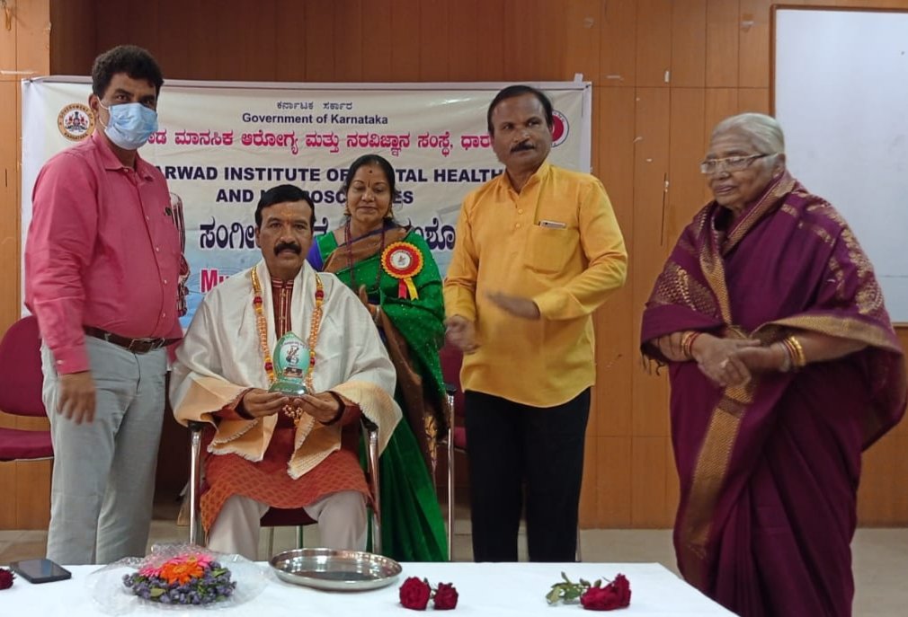 DimhansD's tweet photo. Music Therapy unit conducted a program at DIMHANS, Dharwad to celebrate Women's day 2022. https://t.co/upKVgcIGRI