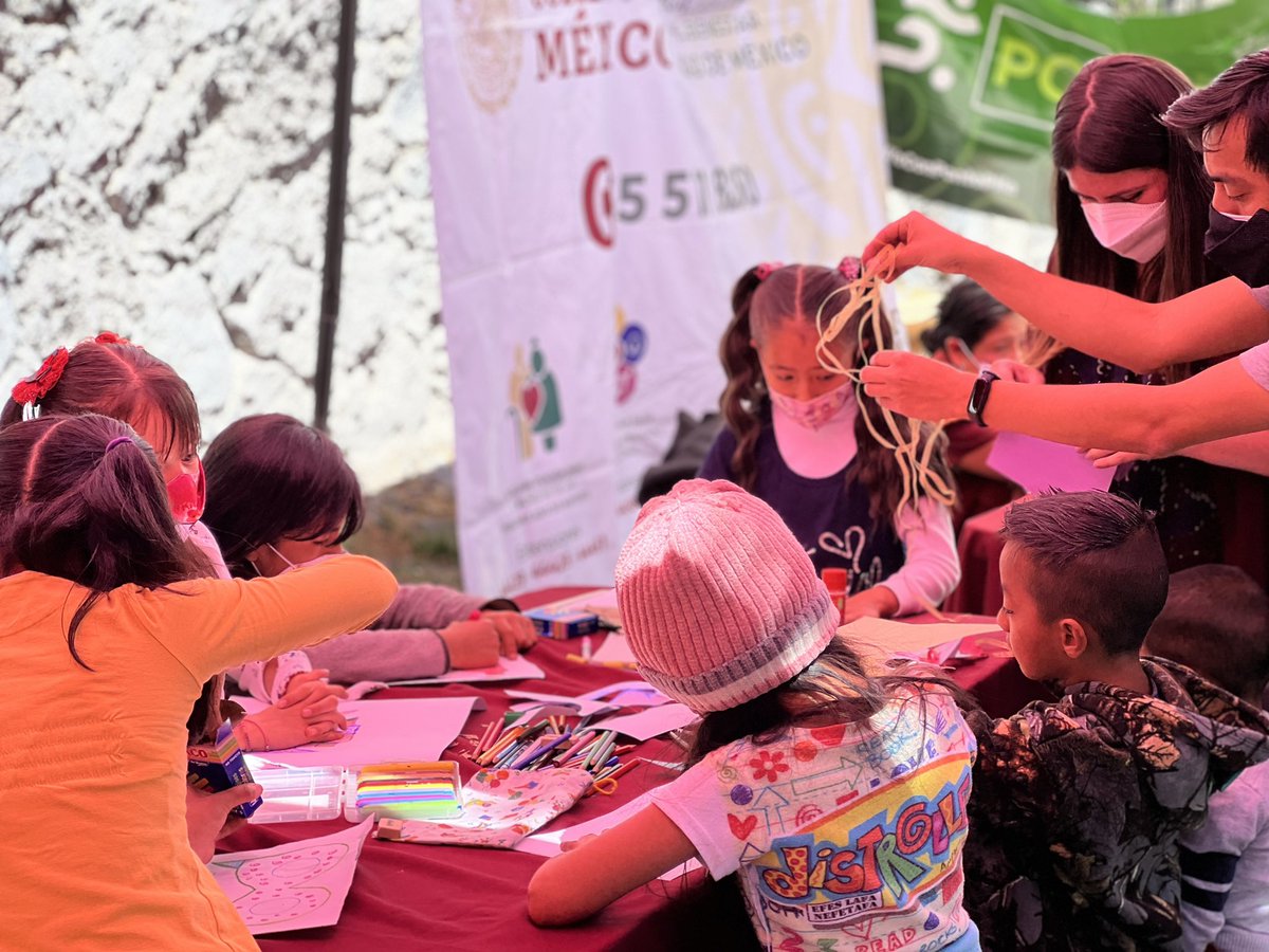 ParticipacionT's tweet photo. Hoy llegó la Feria del Bienestar a las Colonias Vistas del Pedregal y Chichicaspatl en la alcaldía Tlalpan, donde acercamos “La Central de Abasto a tu Colonia” y servicios que ofrecen las diferentes áreas del Gobierno de la Ciudad de México. https://t.co/A7JiFE2EzH
