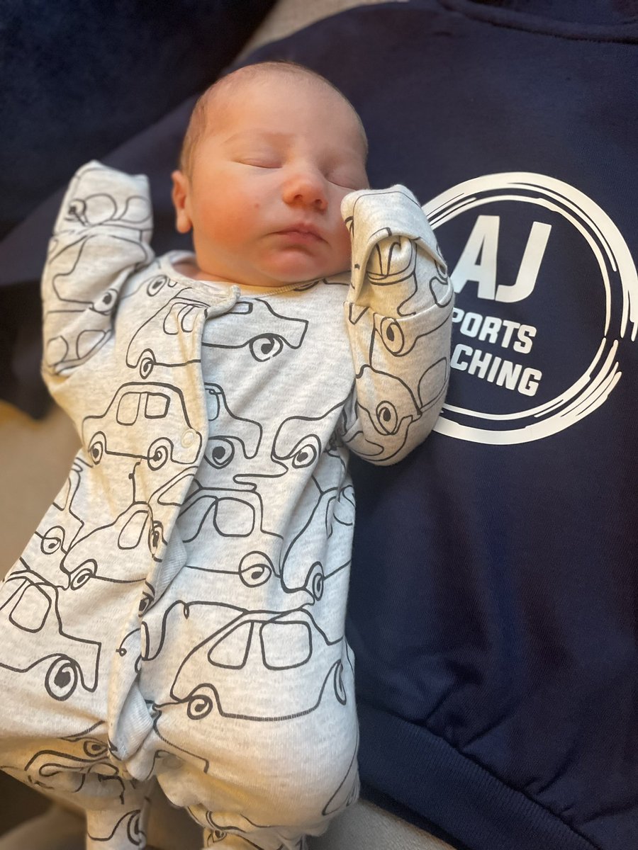aj_coaching's tweet photo. AJ Sports Coaching would like to formally introduce our newest member to the AJ Team - Kasper Alan Johnson who was born on Wednesday morning at 8:30. 💙 

Both baby and Mum are doing amazing. A massive thankyou for all your well wishes. 

Andy 👍🏼 https://t.co/v4xbvBpVcW