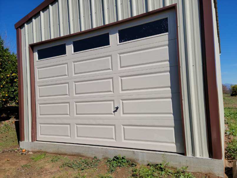 GarageCastleic's tweet photo. Here’s a 12x8 fully insulated Clopay Garage Door with Acrylic glass that was installed on a shed in Ramona, CA.
Call us today (858) 391-1990 and upgrade your garage door for some curb appeal! #garagedoor #garagedoorrepair #clopay https://t.co/heZYIcvkc4